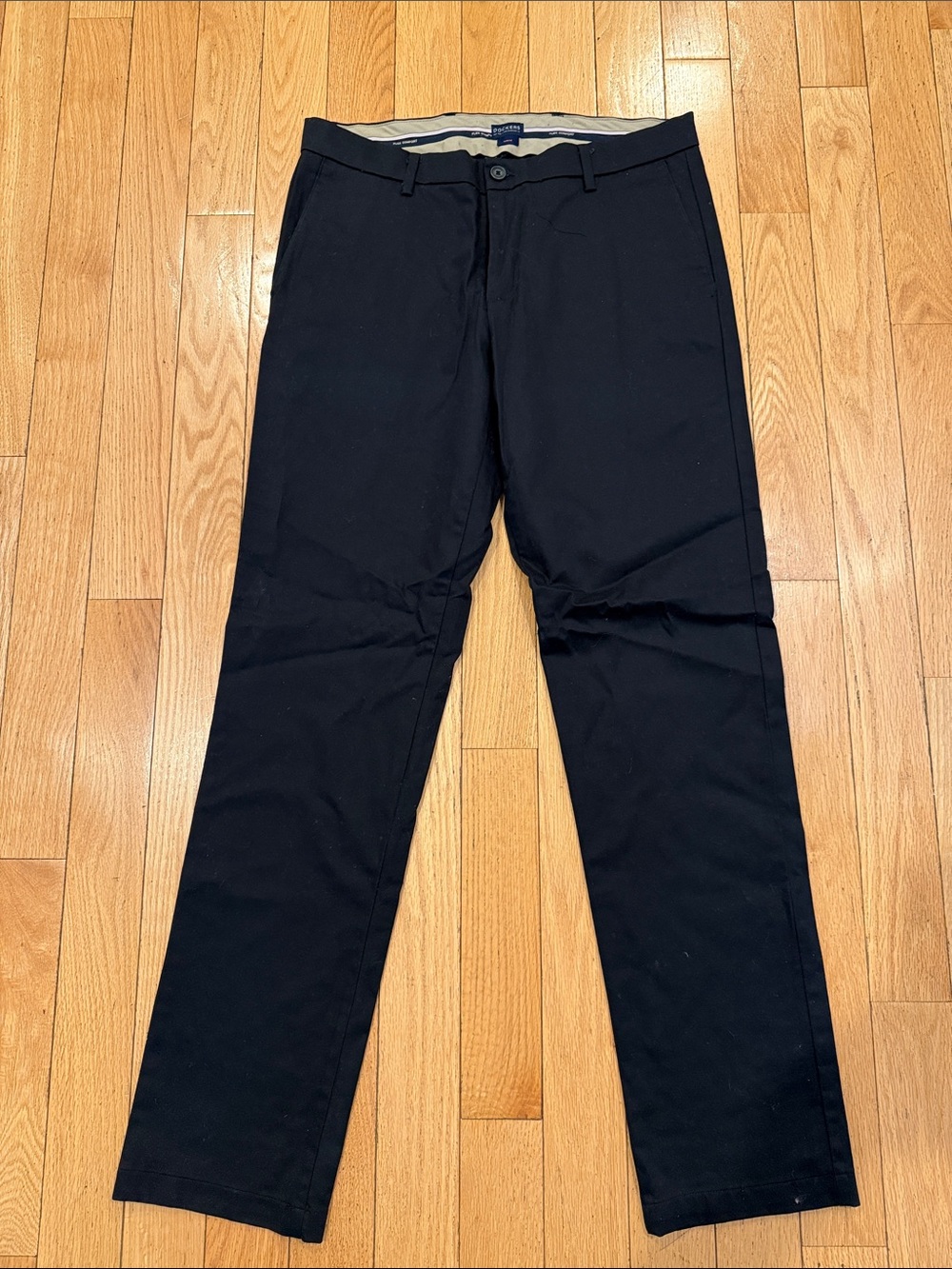 Dockers Men's Black Chino Pants - Classic Fit